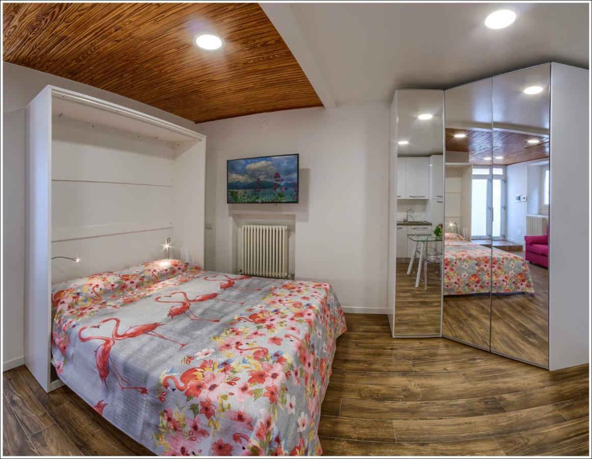 Monolocale “Sale & Pepe” Apartment กราเวโดนา ภายนอก รูปภาพ
